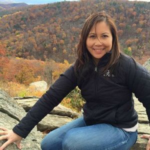 Meet your Posher, Lorna